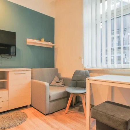 Zyblikiewicza Friendly Apartment Krakow Luaran gambar