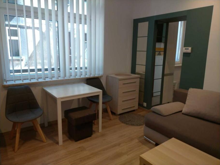 Zyblikiewicza Friendly Apartment Krakow Luaran gambar